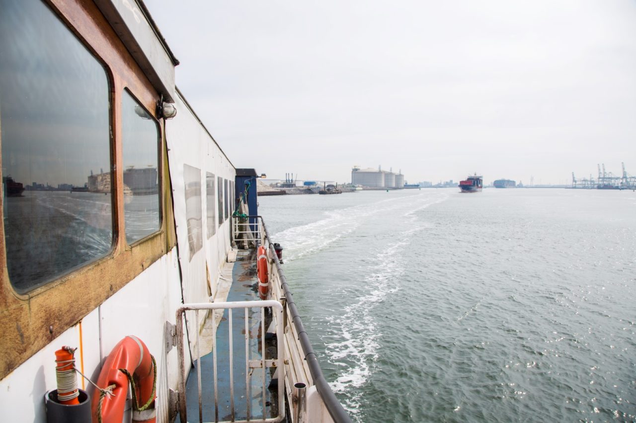 Enkele reis naar Hoek van Holland en Rotterdam Rondvaart Europoort Enkele reis naar Hoek van Holland en Rotterdam Rondvaart Europoort